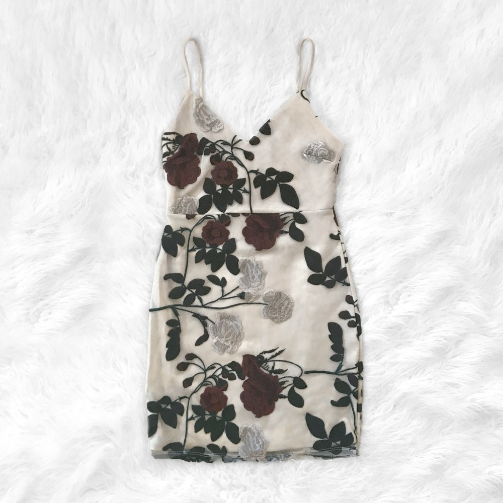 Tobi 'Leaf it be' Dress